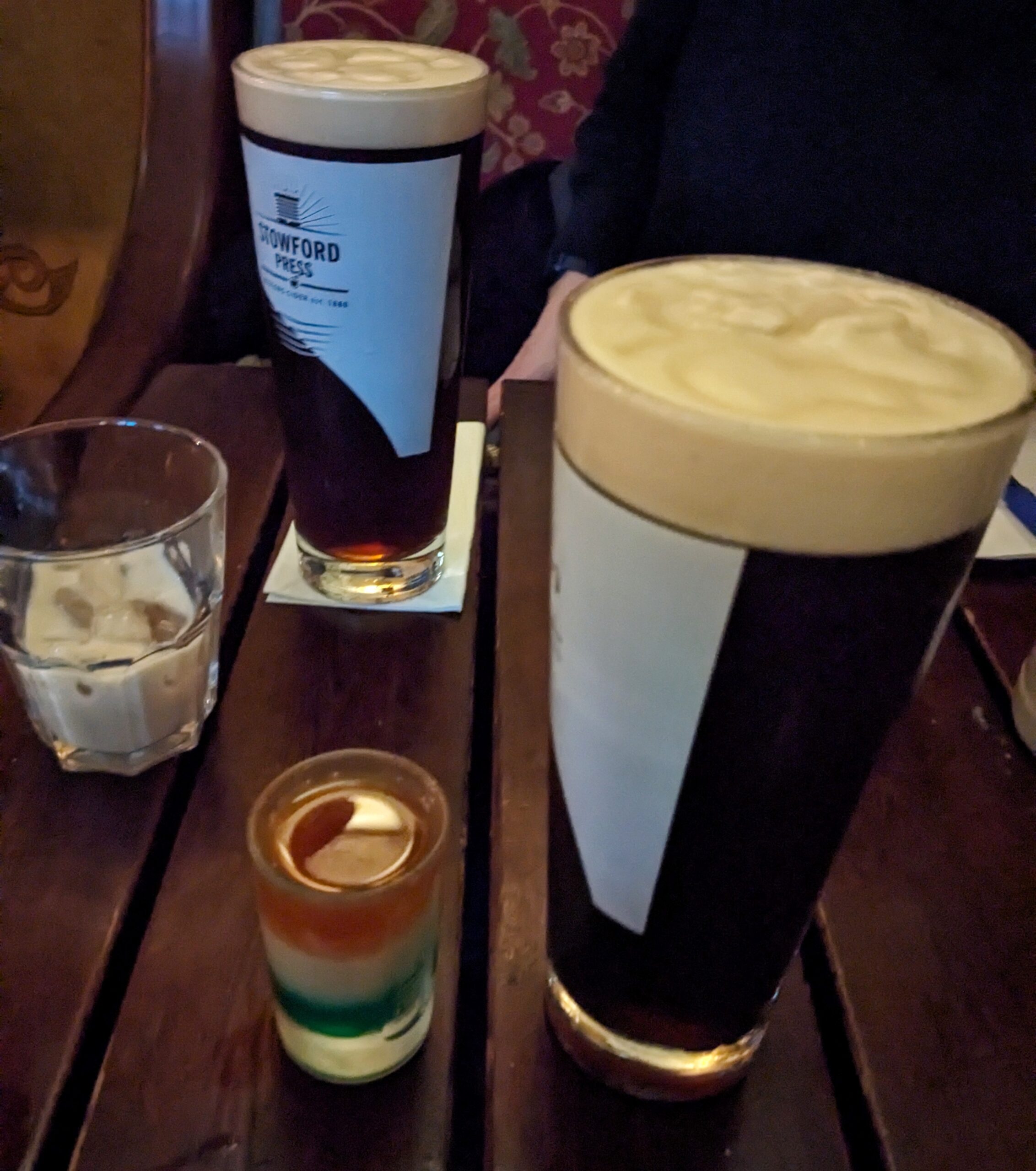 Irish Pub Berlin-Mitte Kilkenny Irish Flag Shot