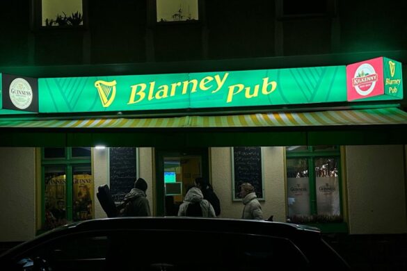Außenansicht des Blarney Irish Pub in Berlin Kreuzberg