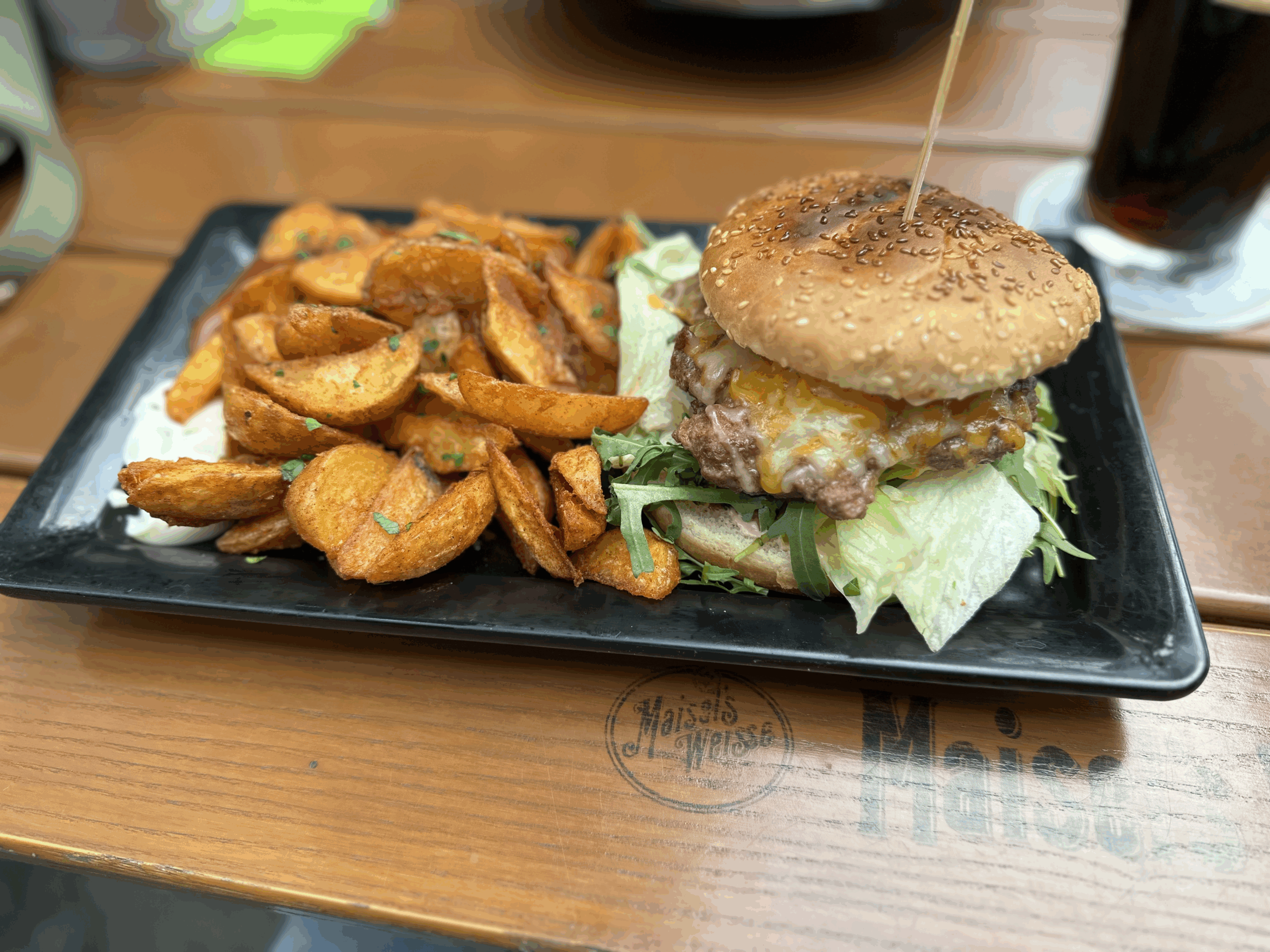 Tipperary Irish-Pub Berlin Wedding Cheeseburger