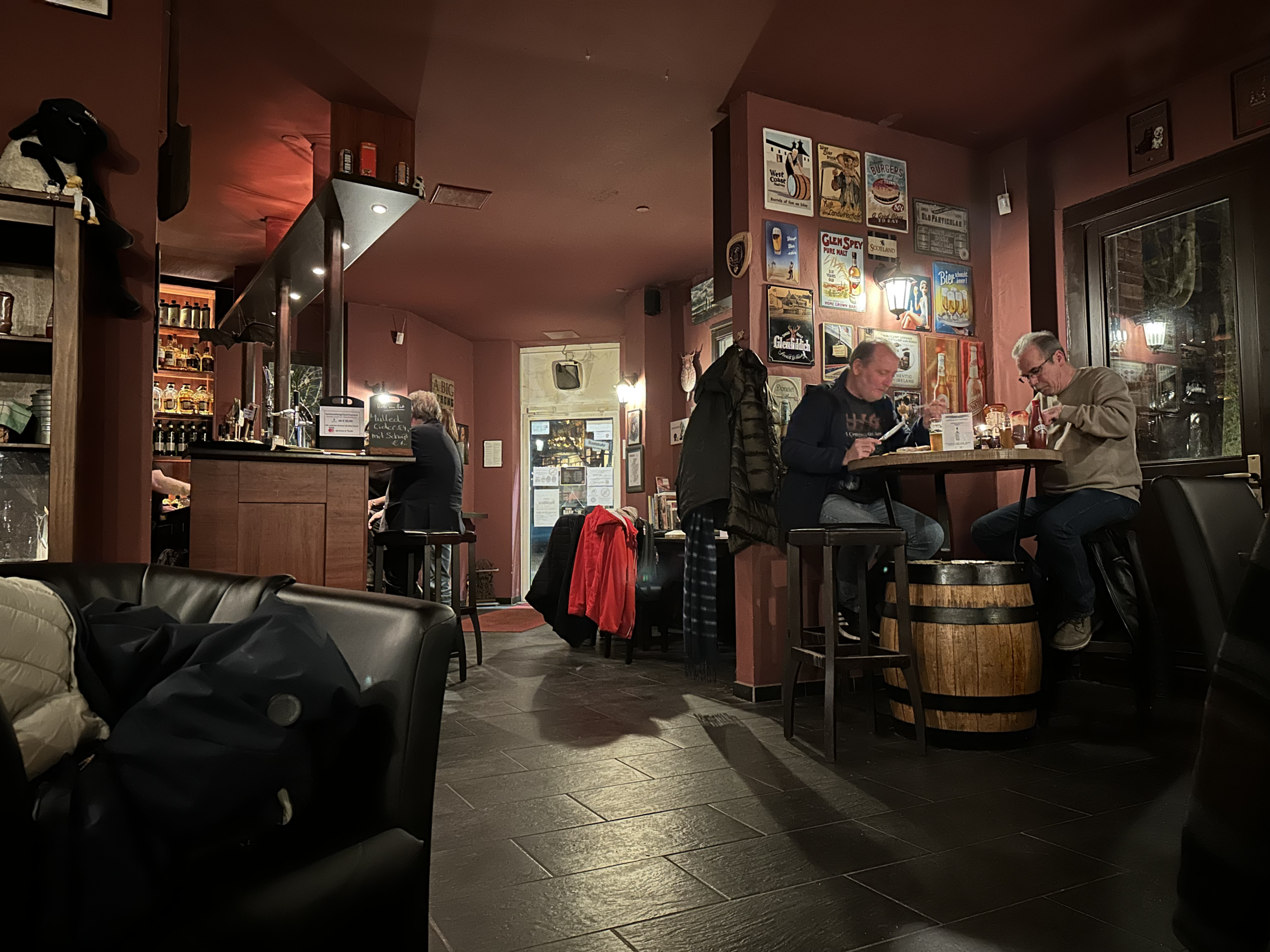 Loch Ness Scottish Pub and Whisky Bar | Berlin Steglitz | Innenraum